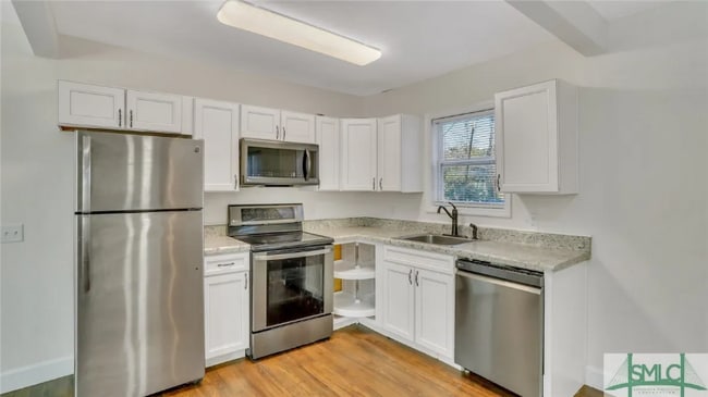 Building Photo - 1200 E 37th St