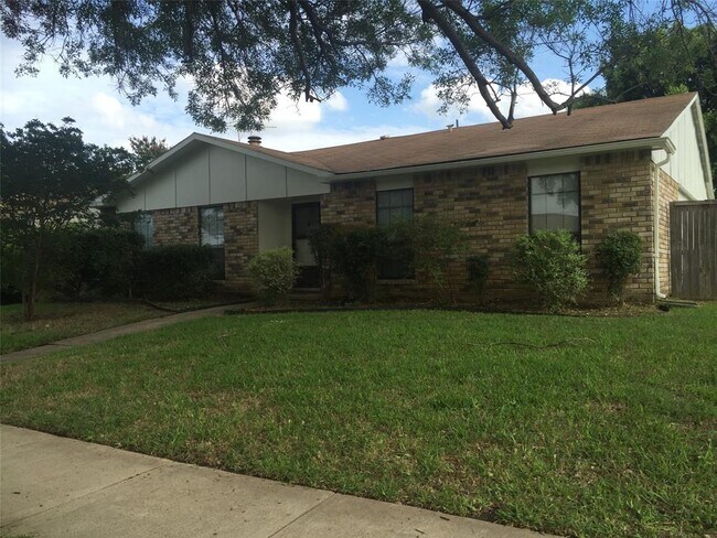 Building Photo - 5001 Wheeler Cir