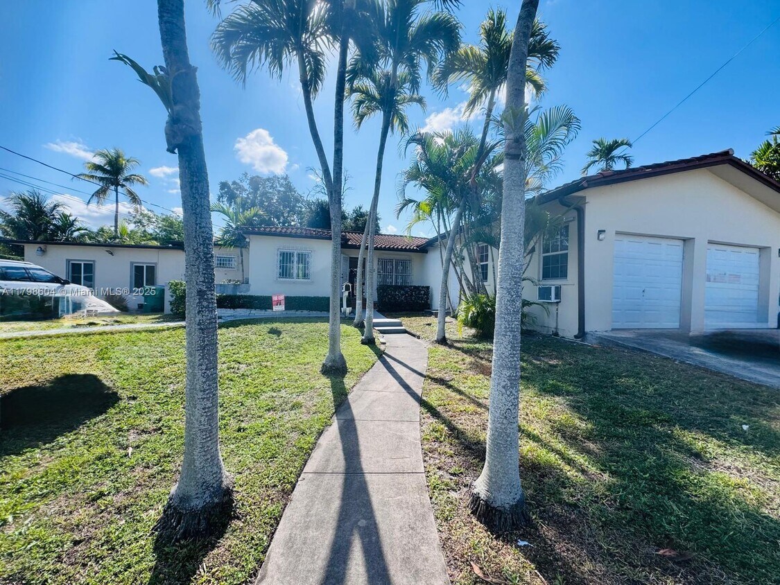 Foto principal - 311 SW 49th Ave