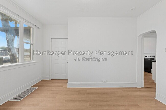 Foto del edificio - 1509 N Wall St