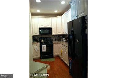 Primary Photo - 621 Cobblestone Blvd