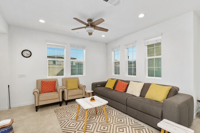 Foto del edificio - New Community - Temecula - New House Corne...