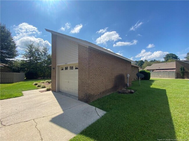 Building Photo - 4607 Gem Ct