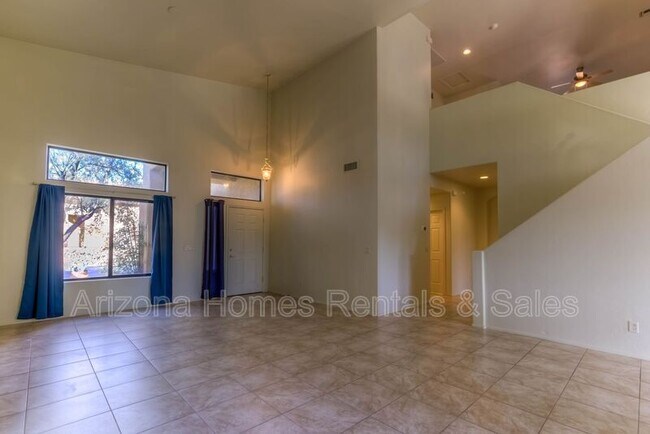 Foto del edificio - 6413 S Woodland Hills Dr