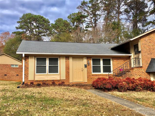 Building Photo - 120 Hillcrest Dr