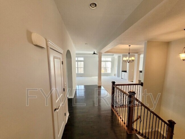 Building Photo - 2922 Pleasant Colony Dr