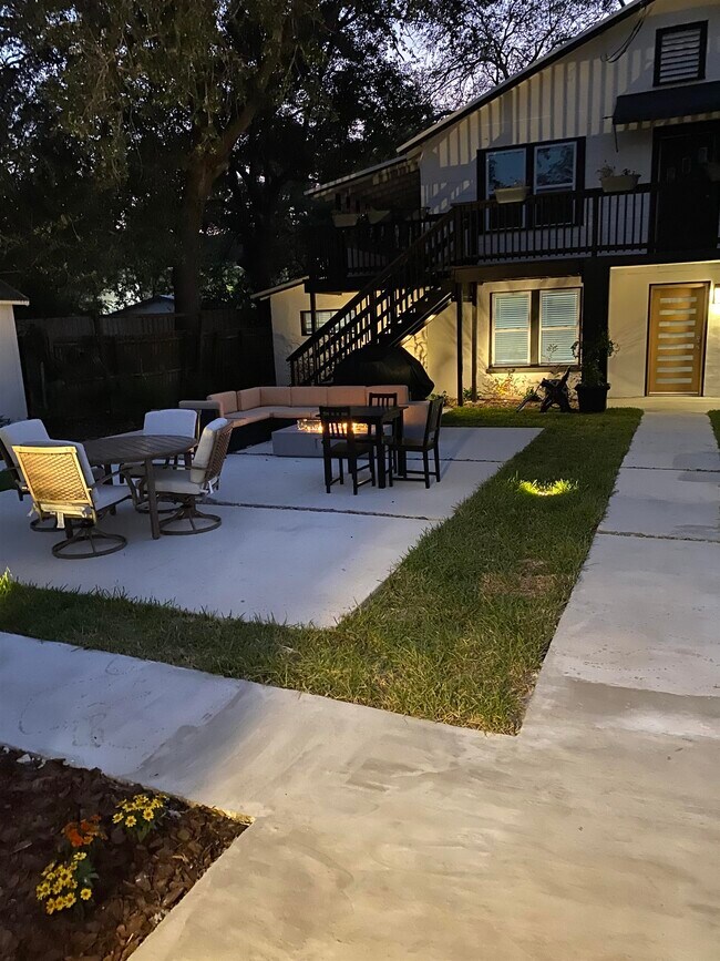 12 Dupont Ln Unit B, St. Augustine, FL 32084 Room for Rent in St