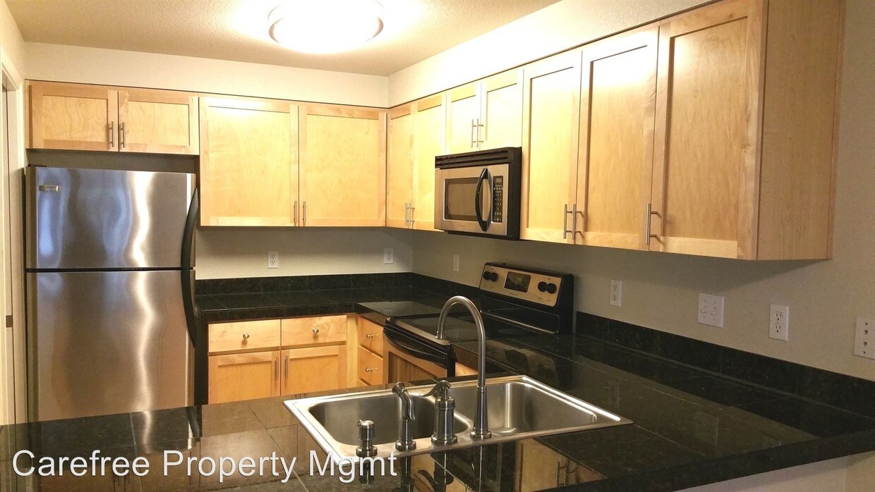 3908 Carman Dr, Lake Oswego, OR 97035 Condo for Rent in Lake Oswego