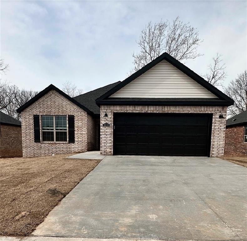 1231 Leslie St, Bentonville, AR 72712 House Rental in Bentonville, AR