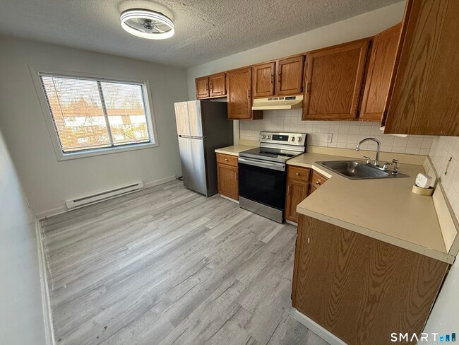 Foto del edificio - 264 Scott Rd