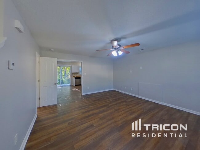 Building Photo - 9234 Tiger Lily Ln