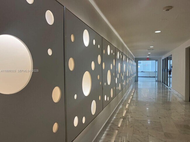 Foto del edificio - 1000 West Ave