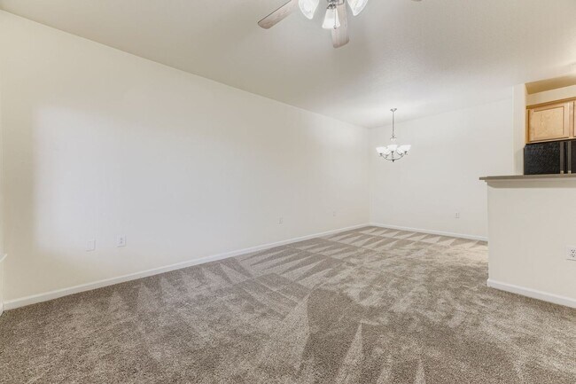 Foto del edificio - 10149 W 55th Dr