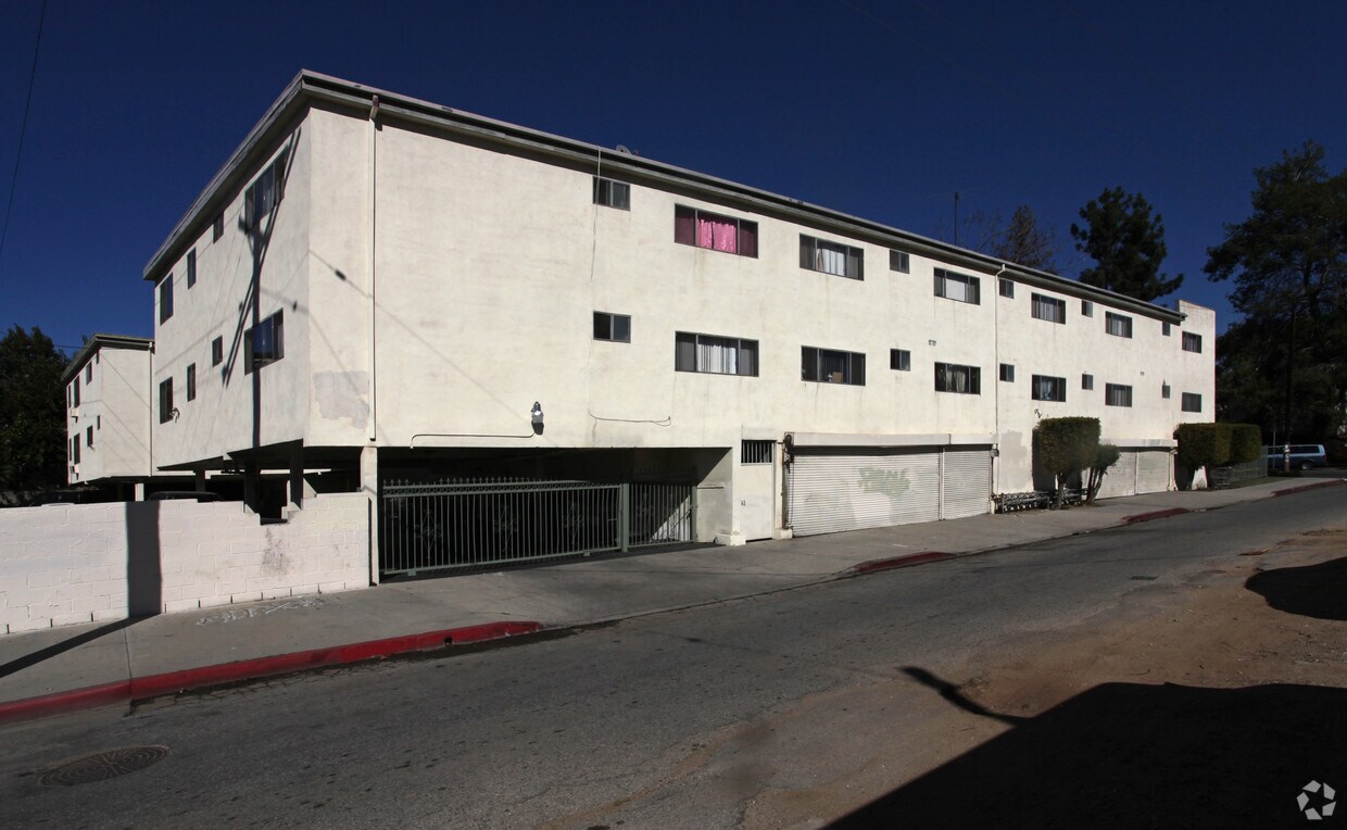 Foto del edificio - 162 S Avenue 55