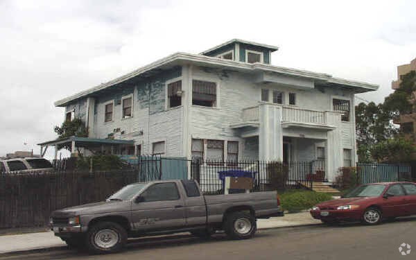Foto del edificio - 768 17th St