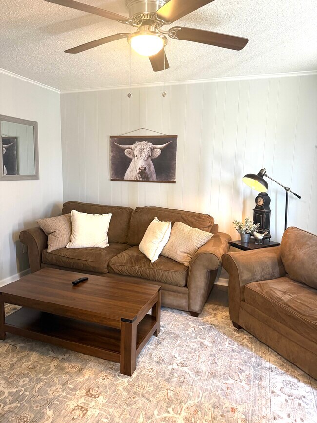 Foto del edificio - 129 Ridgedale Dr