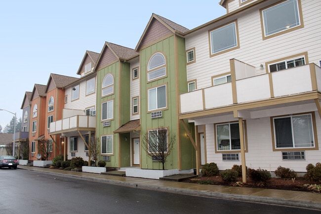 Interior Photo - Elaine Station Apartments