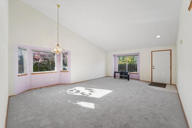 Building Photo - 4 bedroom in Maple Valley WA 98038