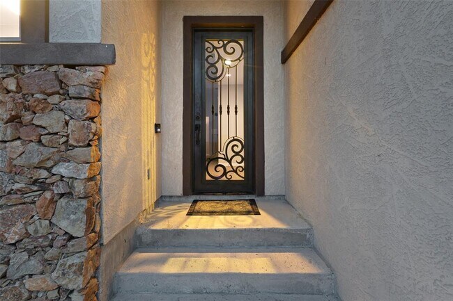 Foto del edificio - 21803 Briarcliff Dr