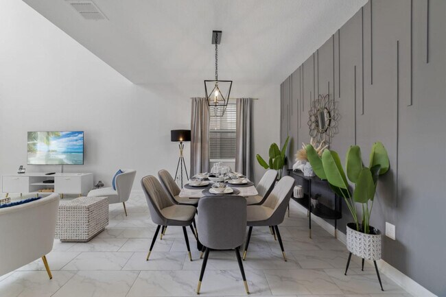 Foto del edificio - 9227 Sommerset Hills Dr