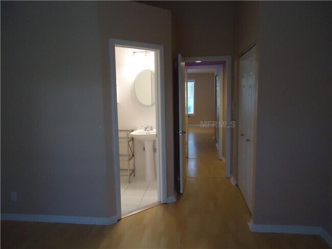Building Photo - 11346 Stratton Park Dr