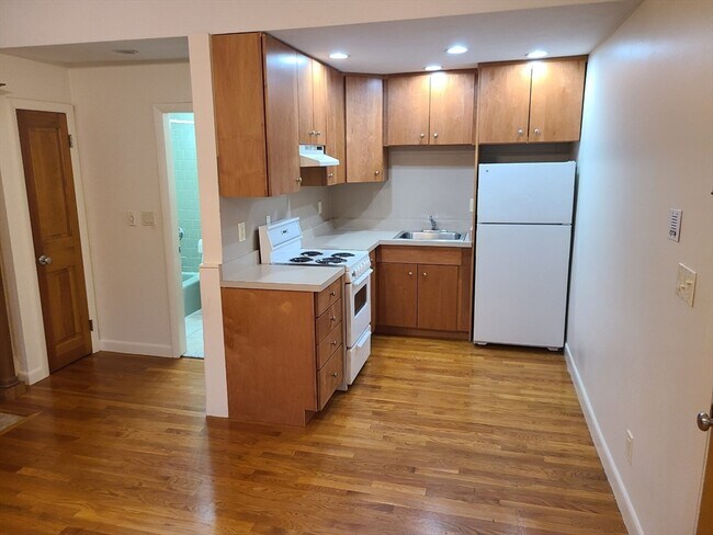 Foto del edificio - 907 Beacon St