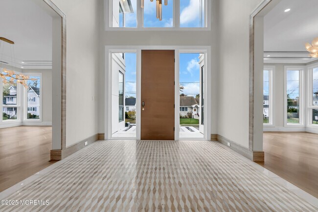 Foto del edificio - 19 Clarence Ave