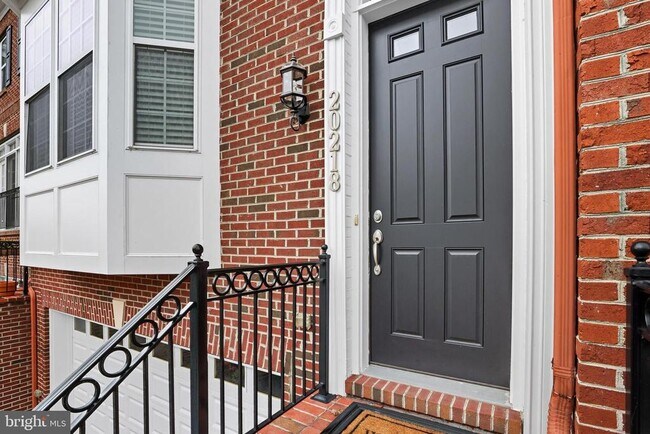 Building Photo - 20218 Center Brook Square