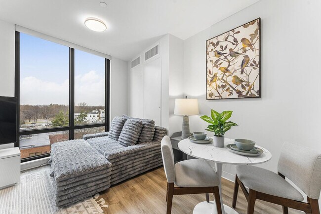 Foto del edificio - 280 Western Ave