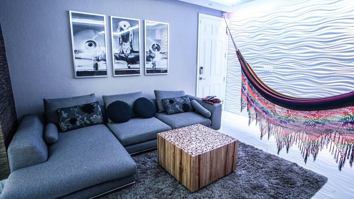 Foto principal - 785 SW 148th Ave