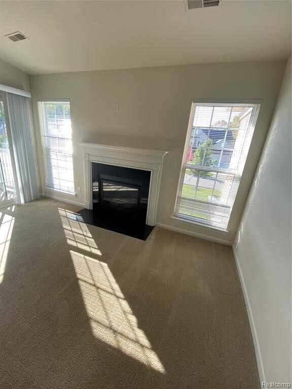 Building Photo - 28232 Oakmonte Cir W