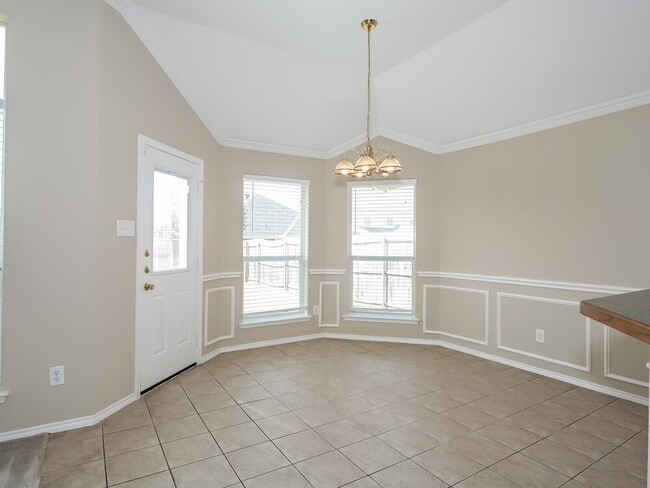 Building Photo - 4504 Emerald Leaf Dr