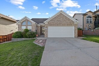 Building Photo - 3855 Sedgewood Way