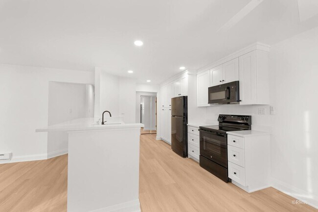 Foto del edificio - 220 S Rush St
