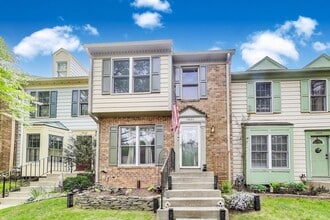 Building Photo - 13630 Cedar Creek Ln