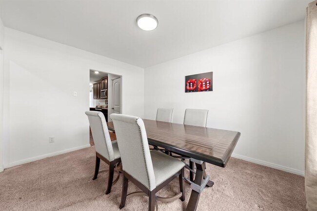 Foto del edificio - 216 Wincanton Ln