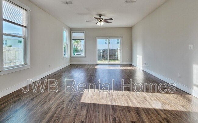 Foto del edificio - 834 4th Ave S
