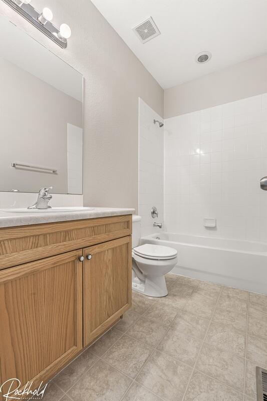 Building Photo - 5024 S Shawnee St