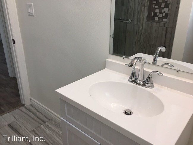 Foto del edificio - 16247 E Bellbrook St
