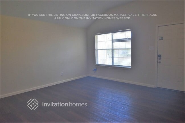 Foto del edificio - 8567 Chaletford Dr