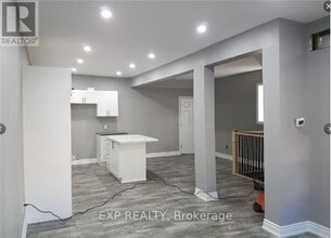 Building Photo - 24 Avalon Pl