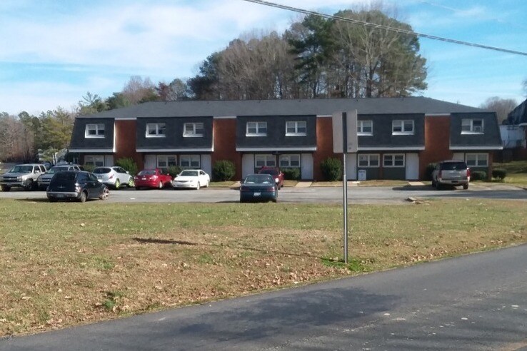 Primary Photo - 731 Old Liberty Rd