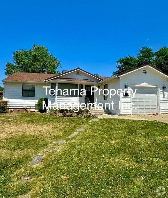 Building Photo - 211 Encinal Dr