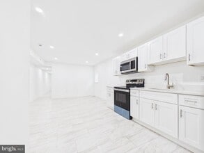 Building Photo - 1315 Harlem Ave