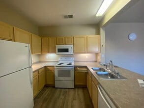 Building Photo - 200 Talus Way
