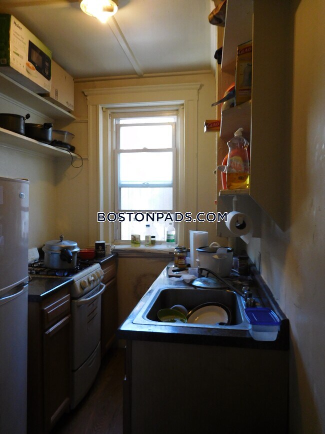 Building Photo - 1179 Boylston St