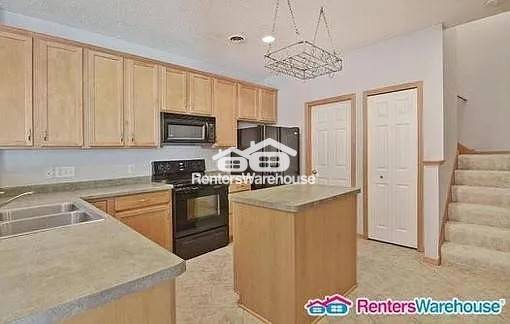 Foto del edificio - 18185 69th Pl N