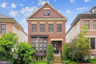 Building Photo - 44545 Neponset St