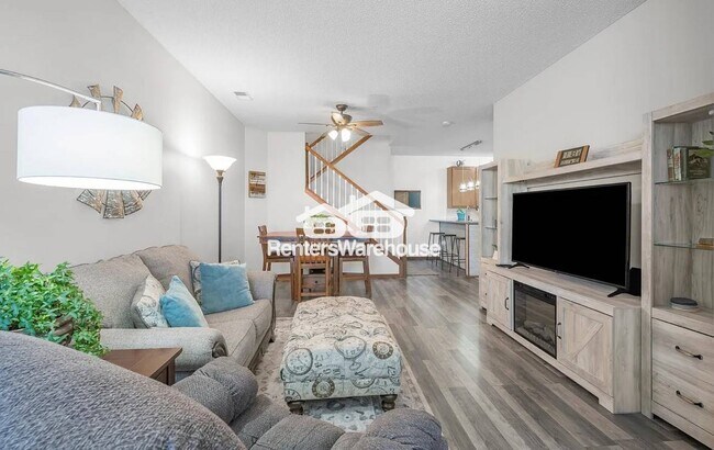 Foto del edificio - 14649 Sapphire Way