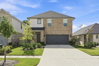 Building Photo - 17430 Rosette Grass Dr